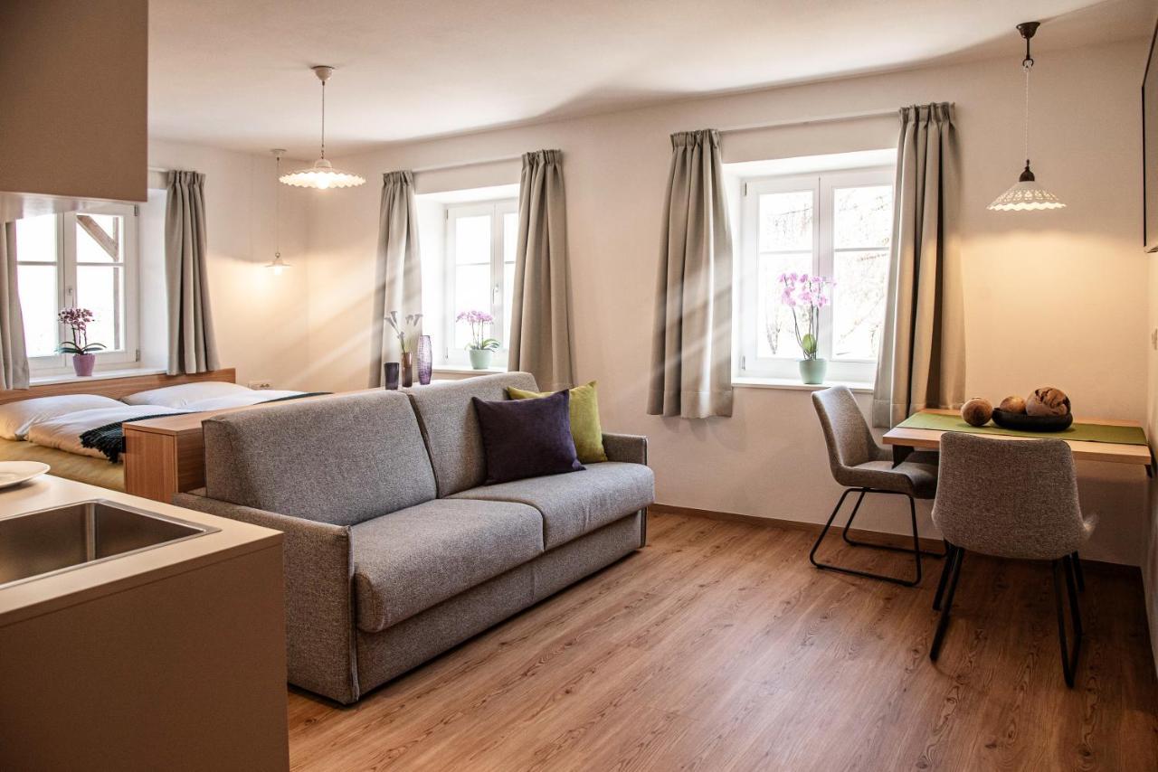 Puenlandhof Apartment Brunico Luaran gambar
