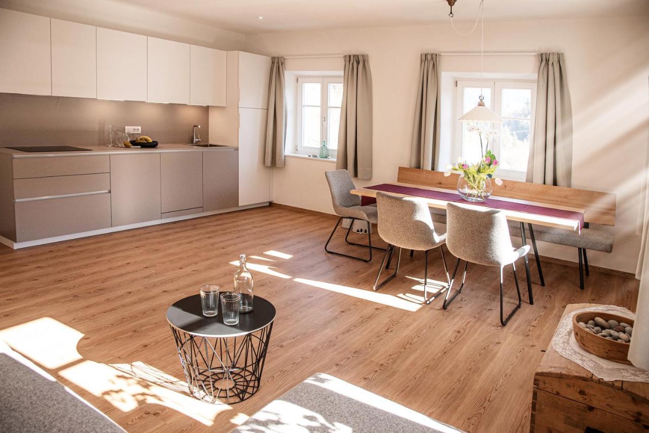 Puenlandhof Apartment Brunico Luaran gambar