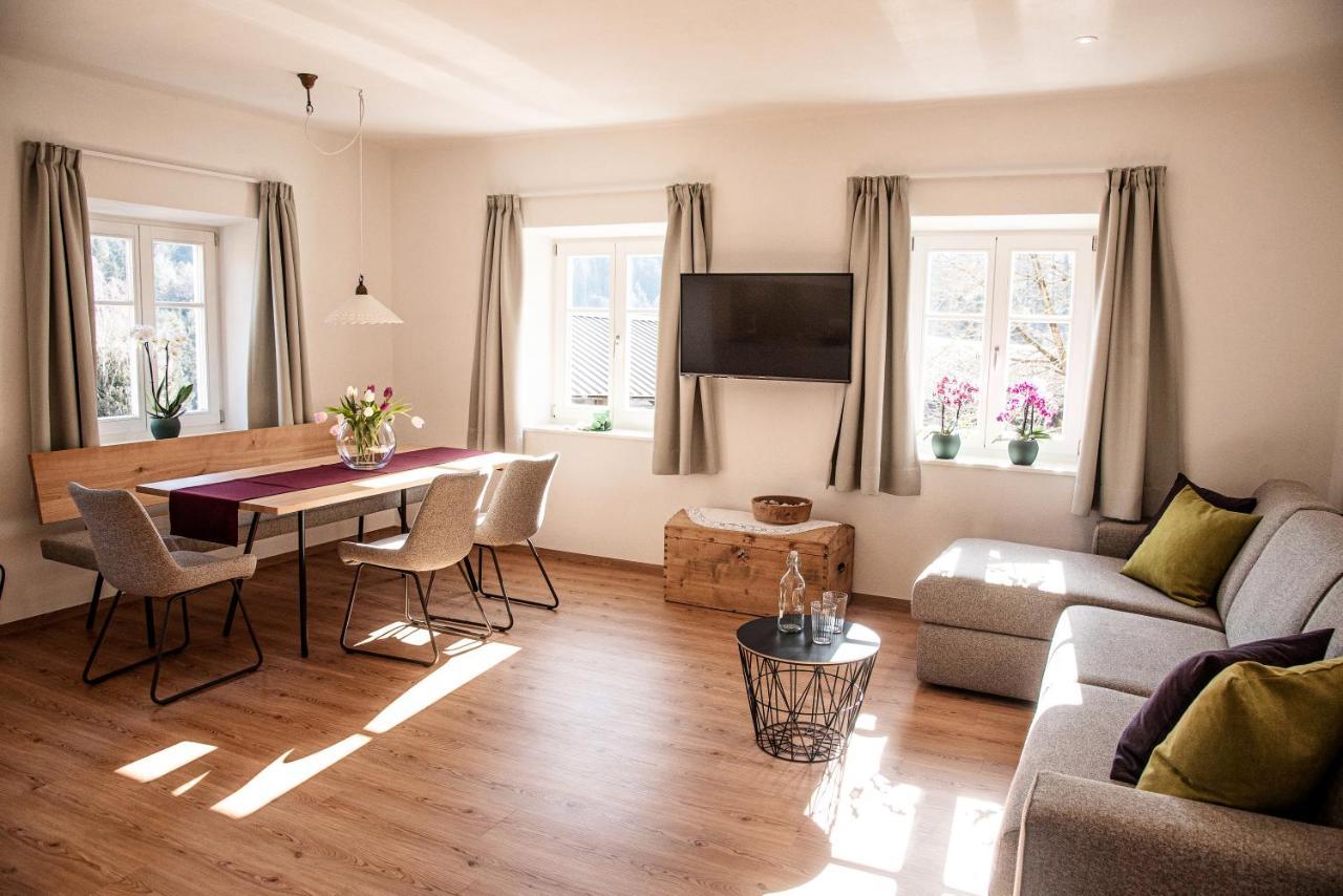 Puenlandhof Apartment Brunico Luaran gambar