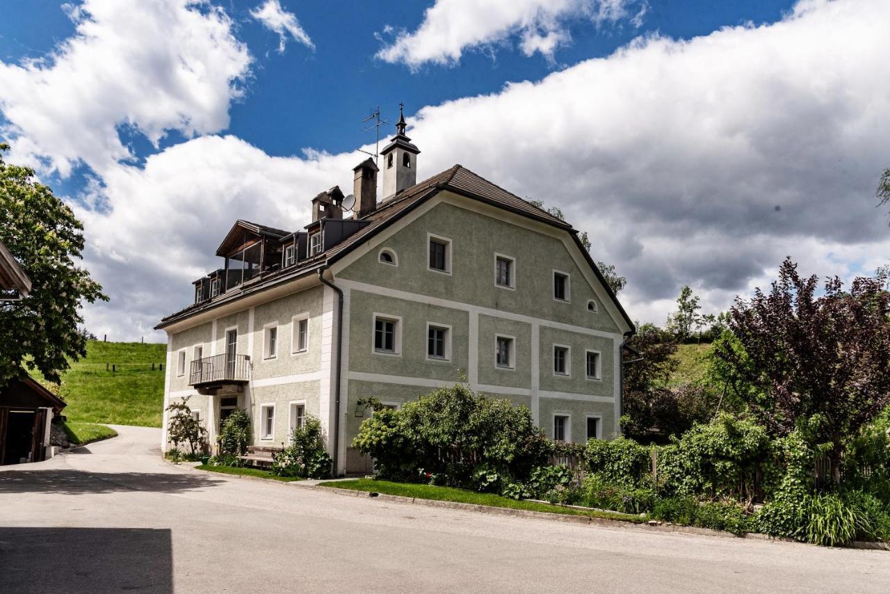 Puenlandhof Apartment Brunico Luaran gambar